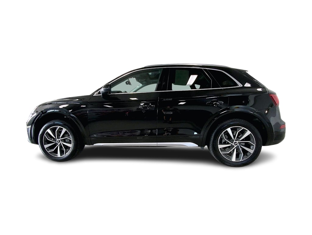 Thumbnail: 2023 Audi Q5 - 3