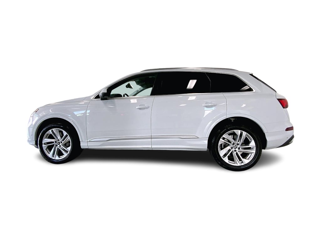 Thumbnail: 2023 Audi Q7 - 3