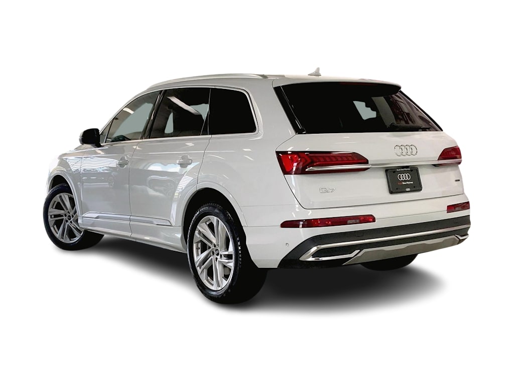 Thumbnail: 2023 Audi Q7 - 4