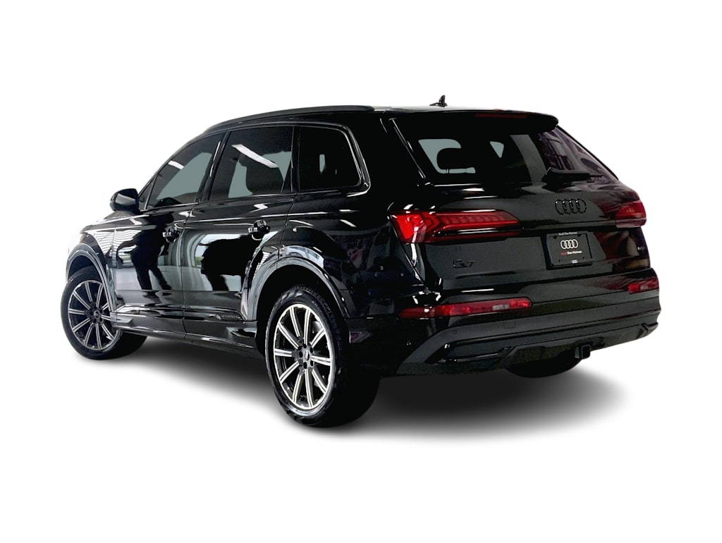 Thumbnail: 2023 Audi Q7 - 4
