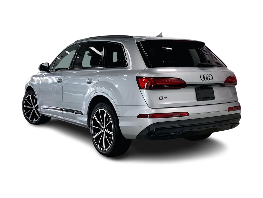Thumbnail: 2022 Audi Q7 - 4