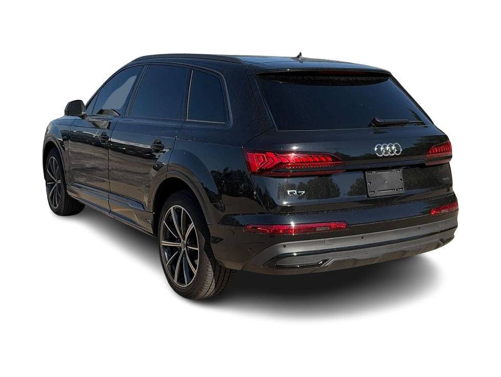 Thumbnail: 2023 Audi Q7 - 3