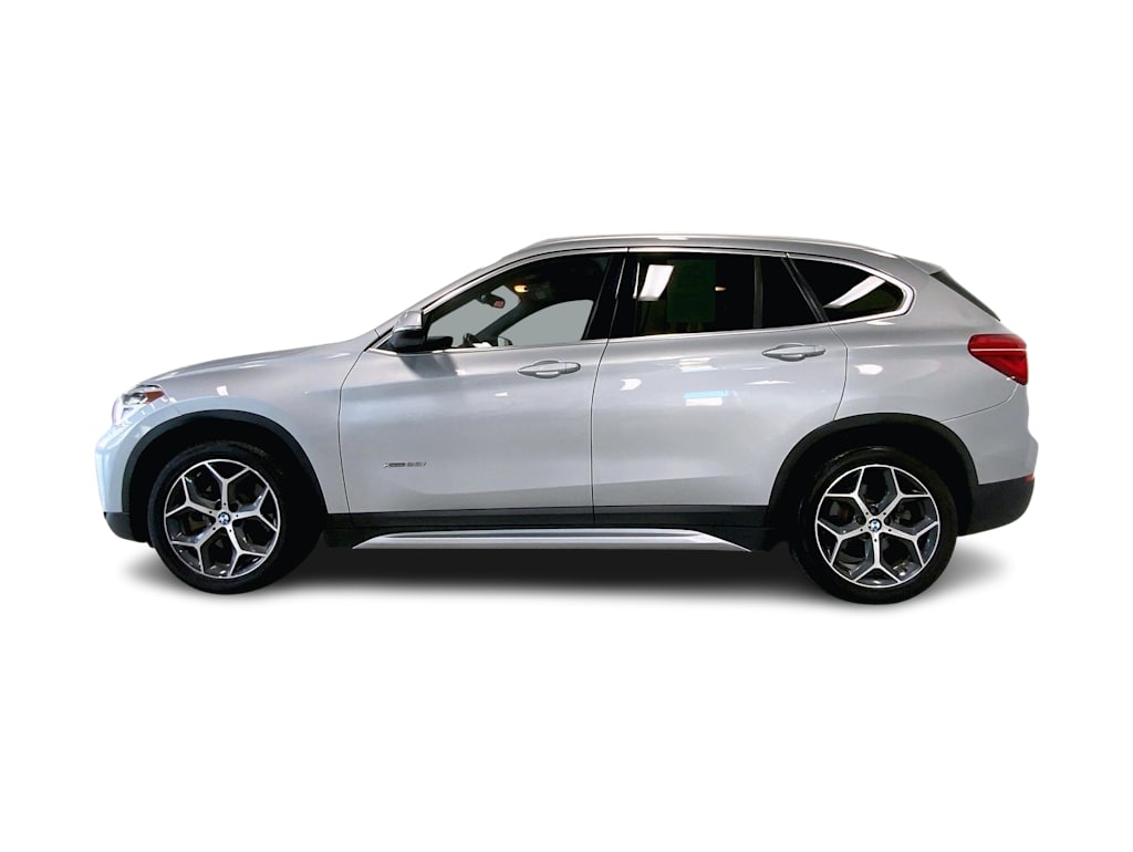 Thumbnail: 2016 BMW X1 - 3