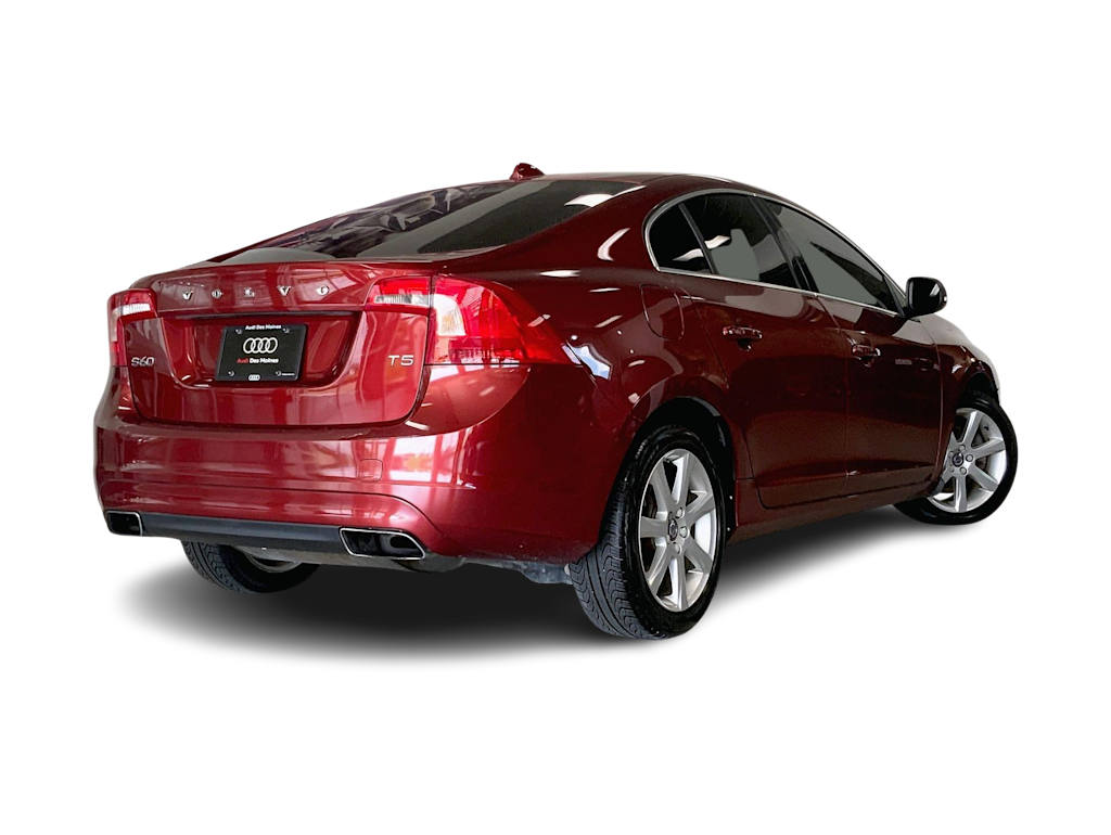Thumbnail: 2016 Volvo S60 - 23