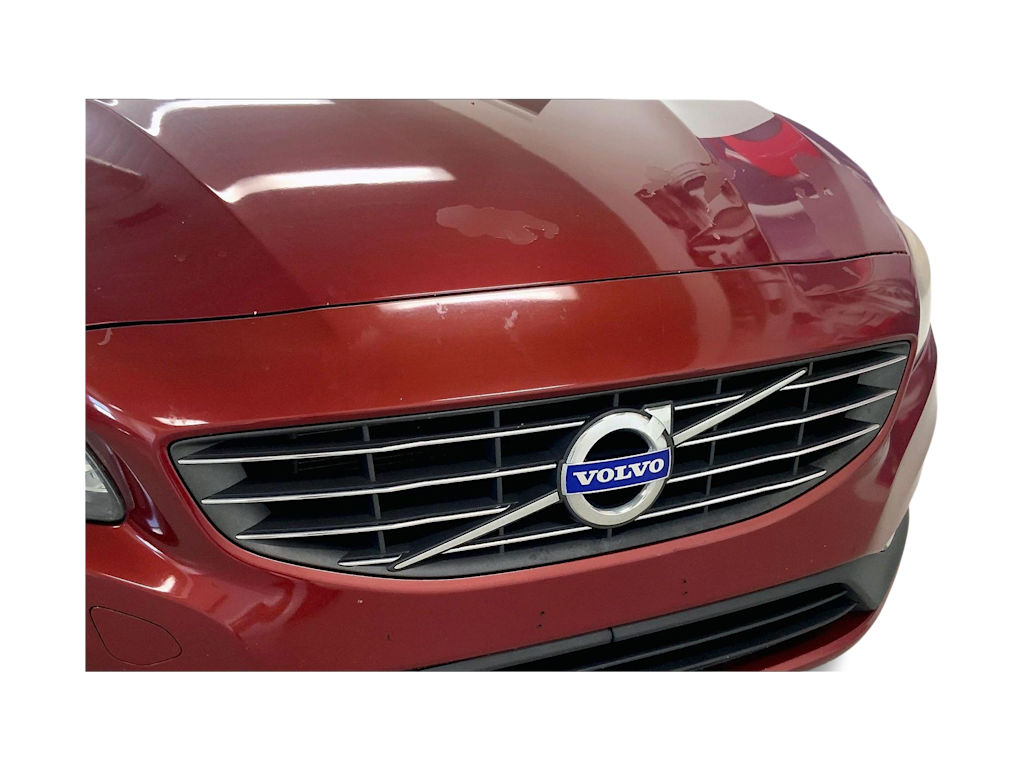 Thumbnail: 2016 Volvo S60 - 32