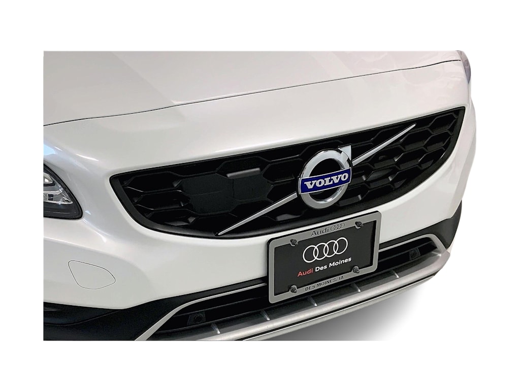 Thumbnail: 2018 Volvo V60 - 31
