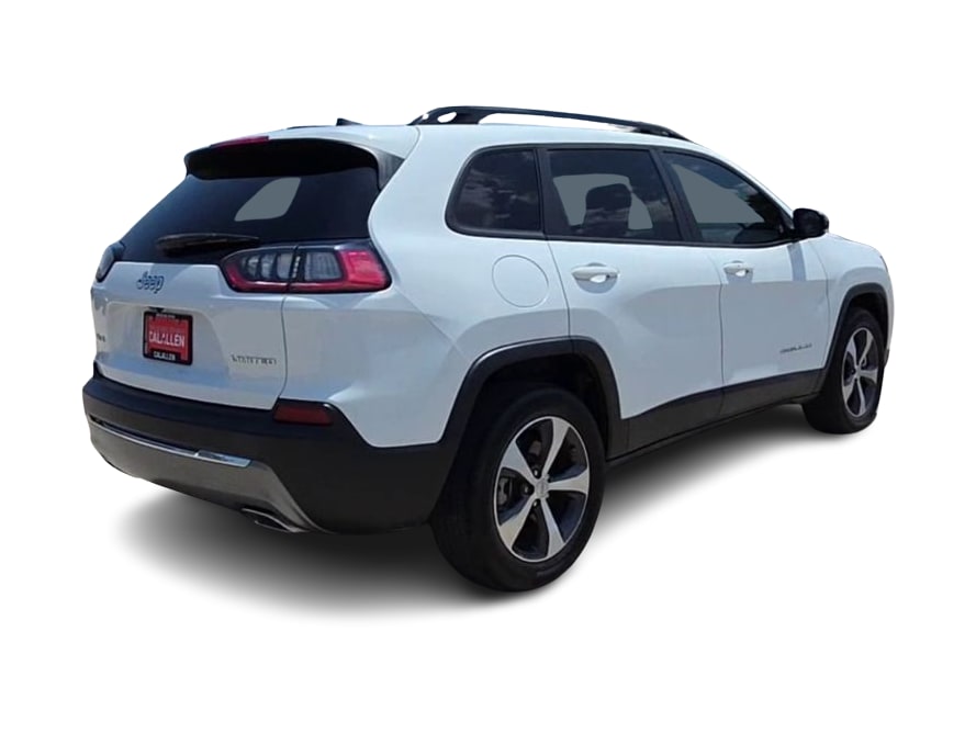 Thumbnail: 2022 Jeep Cherokee - 21