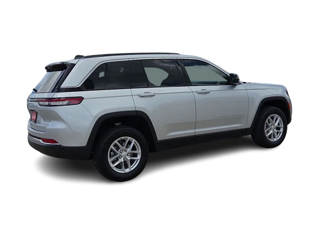 Thumbnail: 2026 Jeep Grand Cherokee - 20