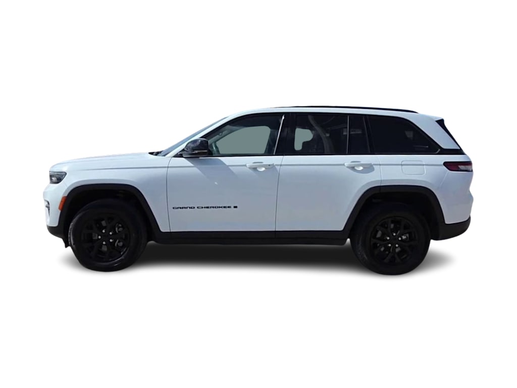 Thumbnail: 2024 Jeep Grand Cherokee - 3