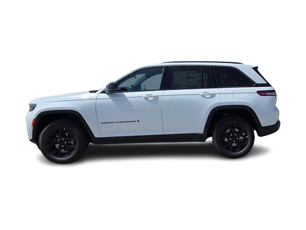 Thumbnail: 2026 Jeep Grand Cherokee - 3