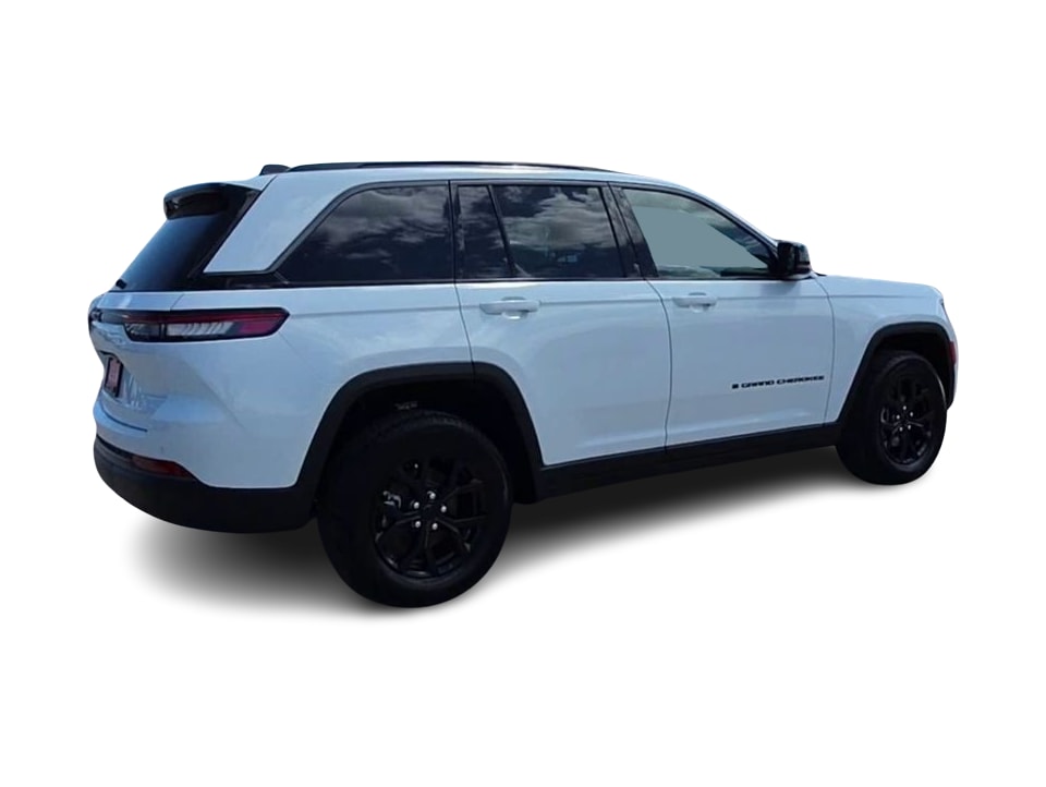 Thumbnail: 2026 Jeep Grand Cherokee - 20