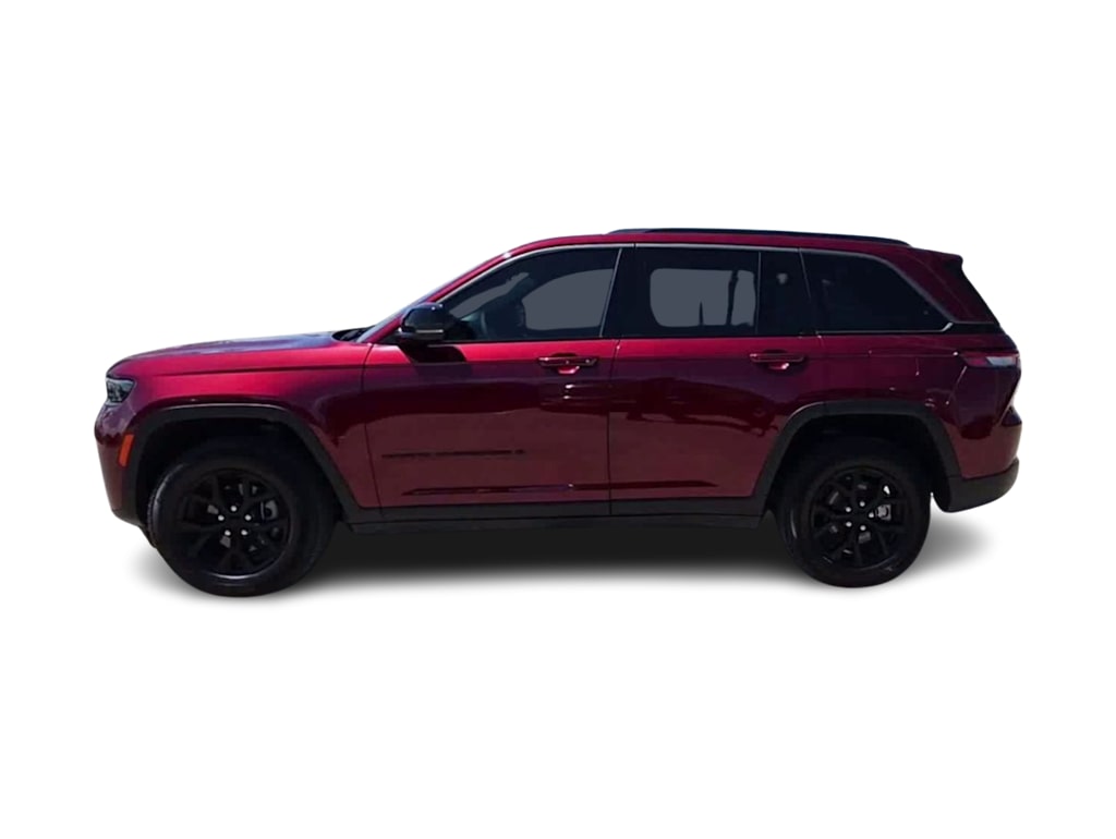 Thumbnail: 2026 Jeep Grand Cherokee - 3