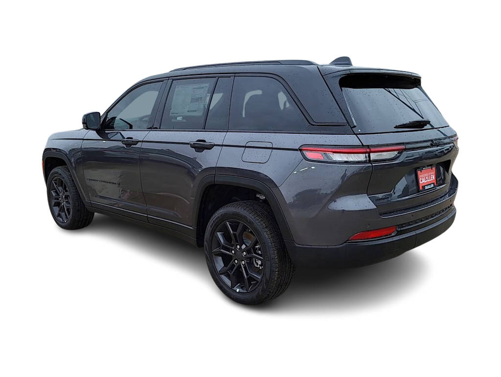 Thumbnail: 2025 Jeep Grand Cherokee - 4