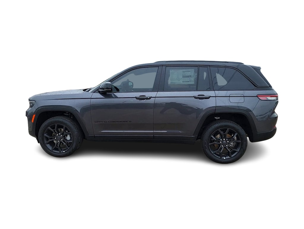 Thumbnail: 2025 Jeep Grand Cherokee - 22