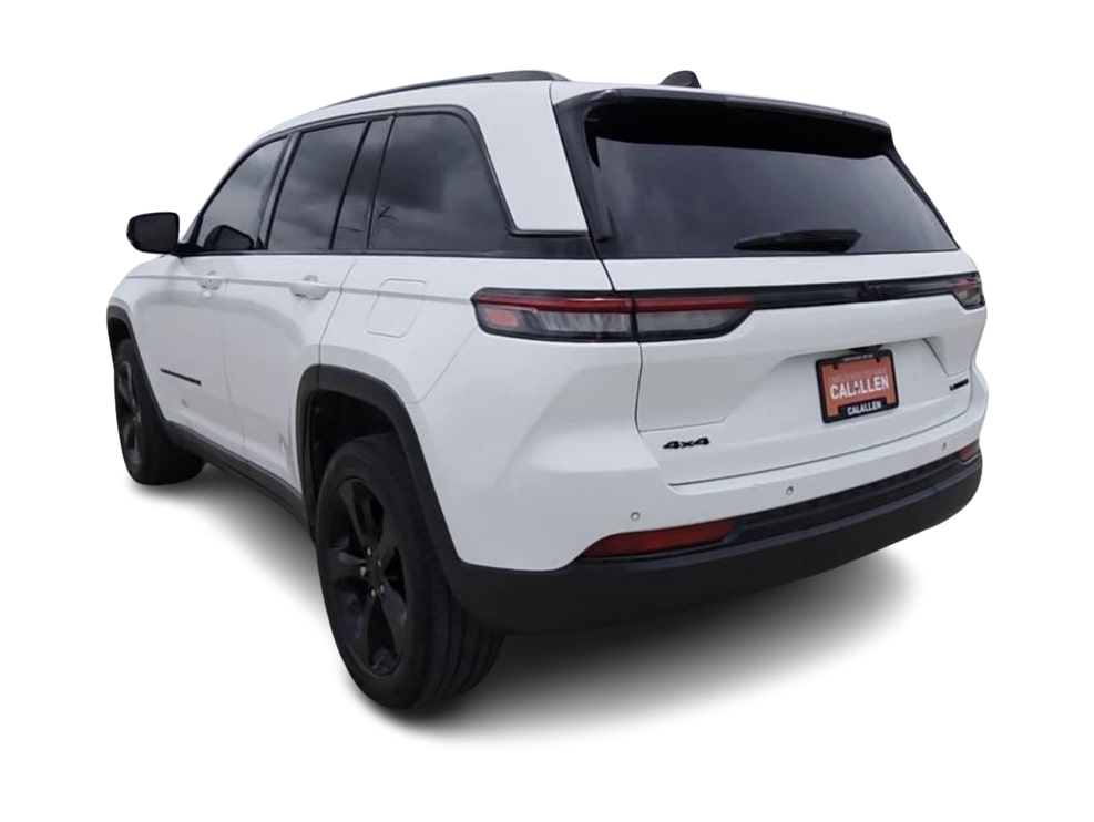 Thumbnail: 2023 Jeep Grand Cherokee - 4