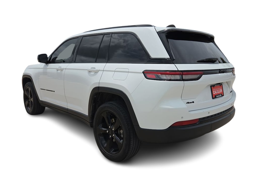 Thumbnail: 2023 Jeep Grand Cherokee - 24