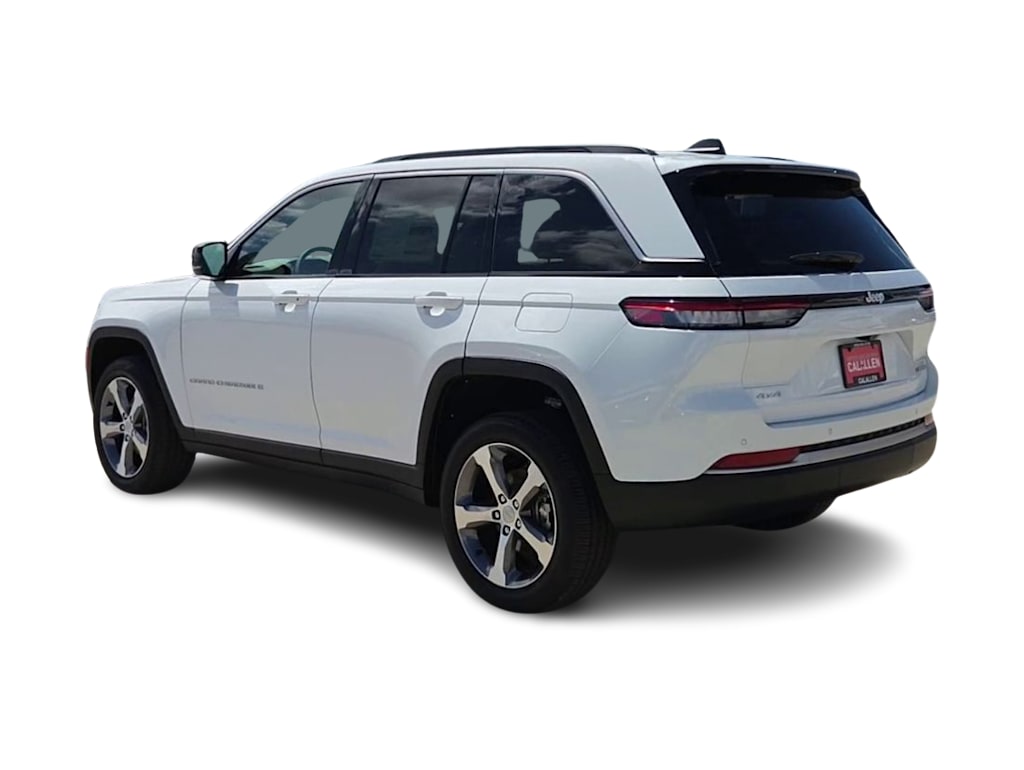 Thumbnail: 2026 Jeep Grand Cherokee - 4