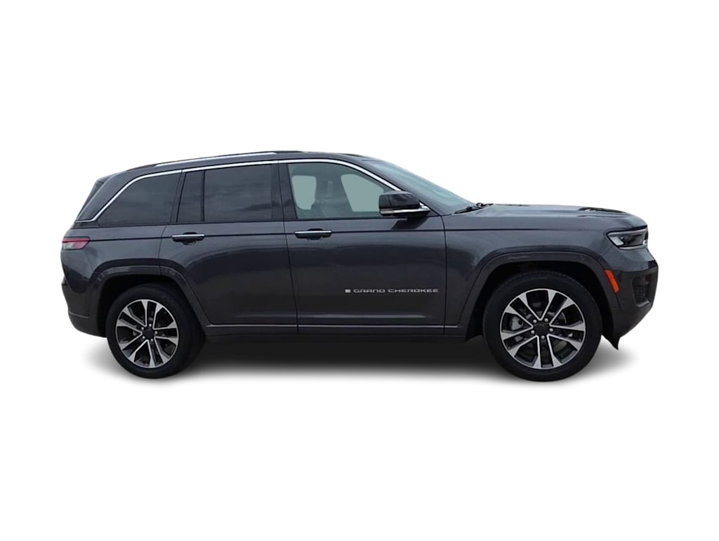Thumbnail: 2022 Jeep Grand Cherokee - 22