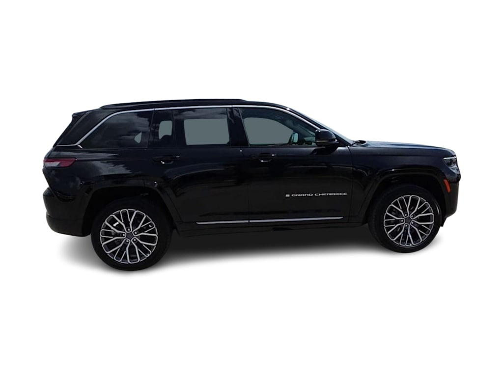 Thumbnail: 2026 Jeep Grand Cherokee - 22