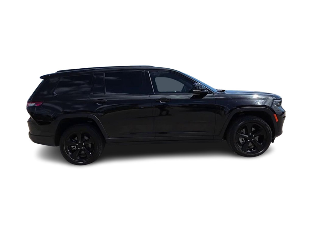 Thumbnail: 2025 Jeep Grand Cherokee L - 22