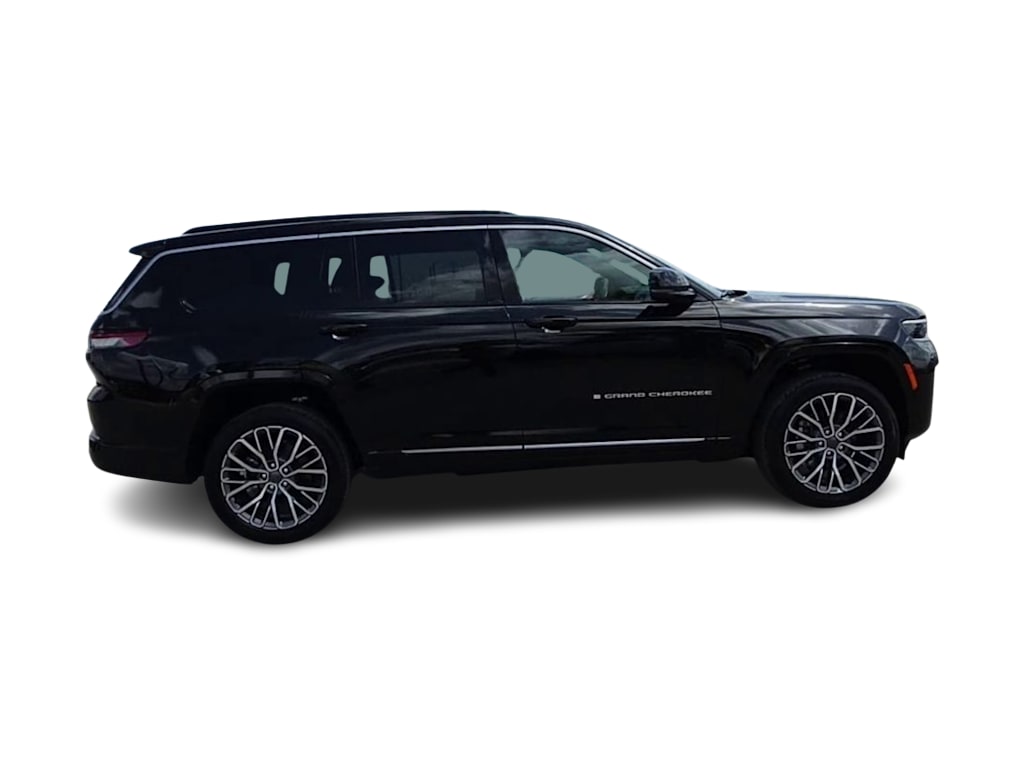 Thumbnail: 2026 Jeep Grand Cherokee L - 22