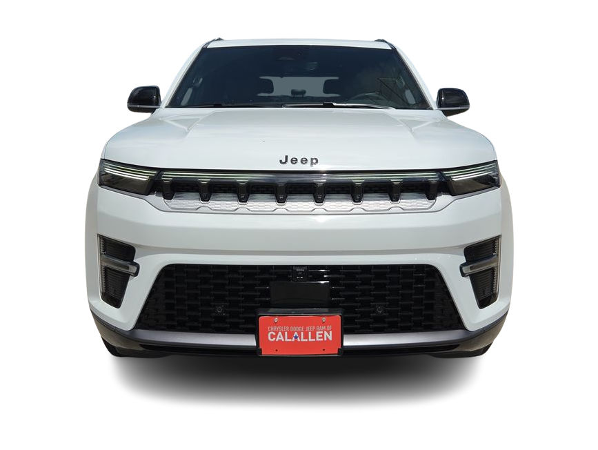Thumbnail: 2026 Jeep Grand Wagoneer - 26