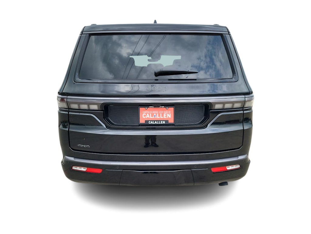 Thumbnail: 2026 Jeep Grand Wagoneer - 24
