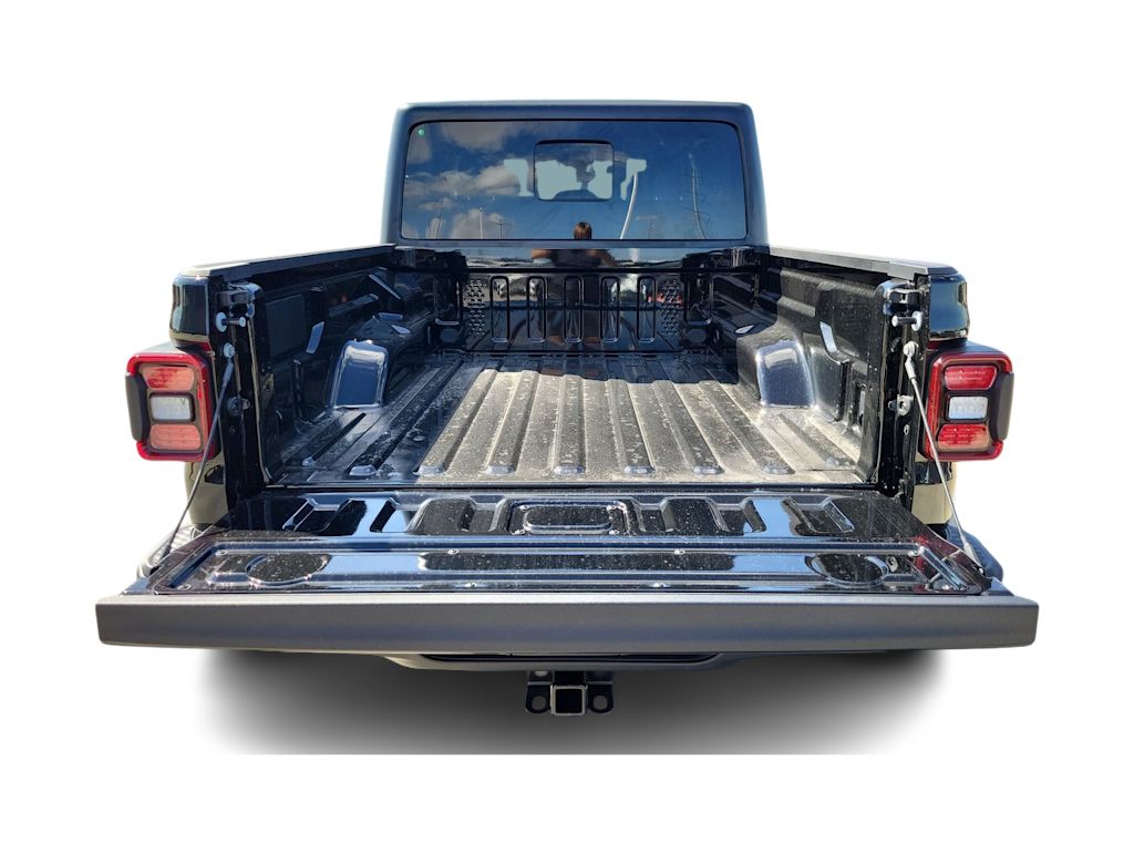 Thumbnail: 2026 Jeep Gladiator - 15