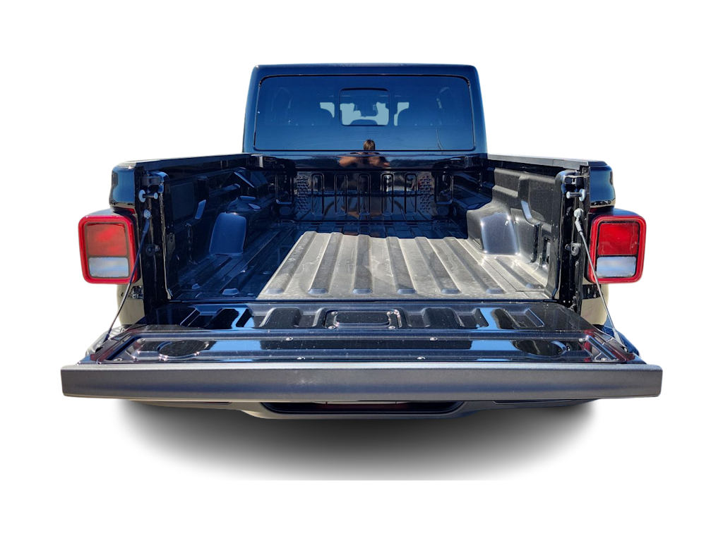 Thumbnail: 2026 Jeep Gladiator - 18