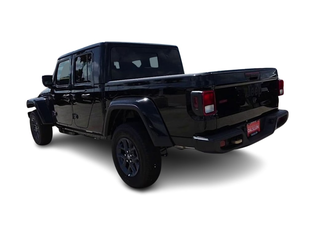 Thumbnail: 2026 Jeep Gladiator - 4