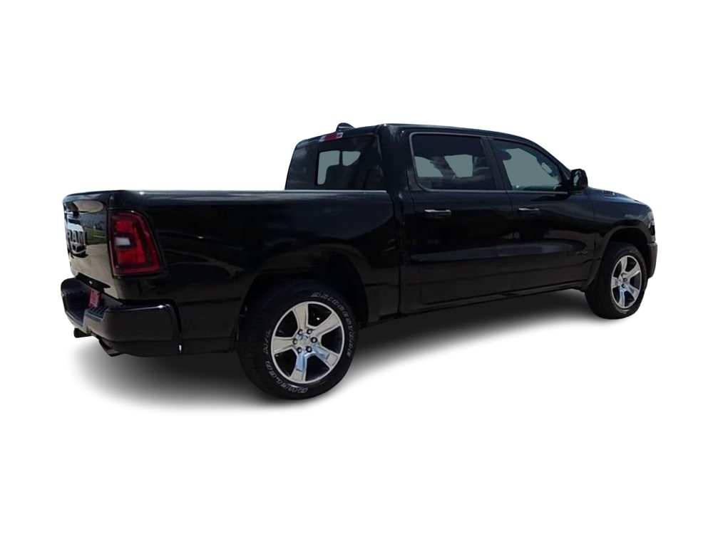 Thumbnail: 2026 RAM 1500 - 18