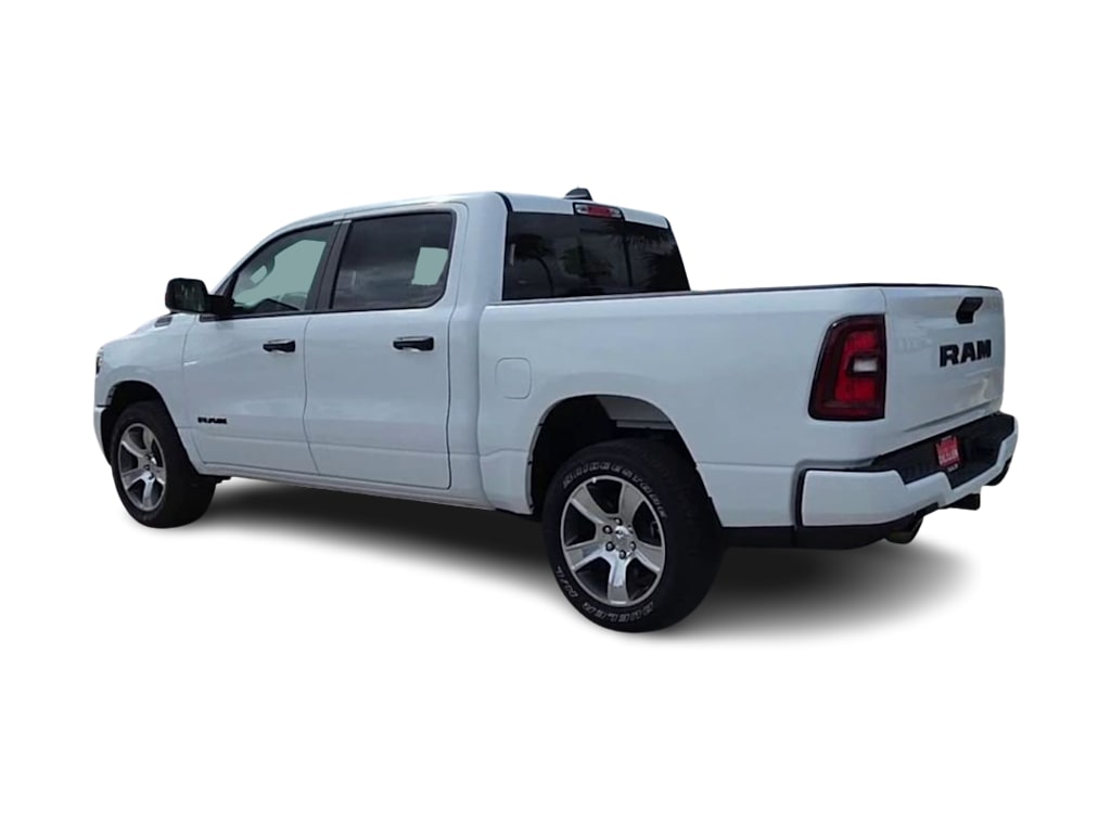 Thumbnail: 2026 RAM 1500 - 4