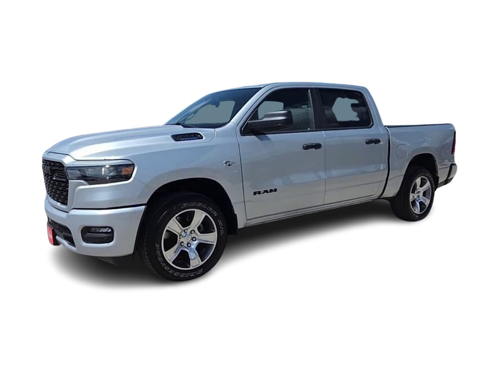 Thumbnail: 2026 RAM 1500 - 3
