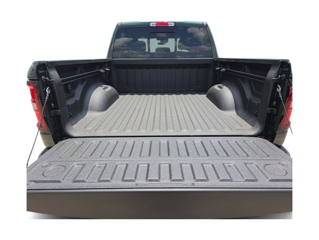 Thumbnail: 2026 RAM 1500 - 18
