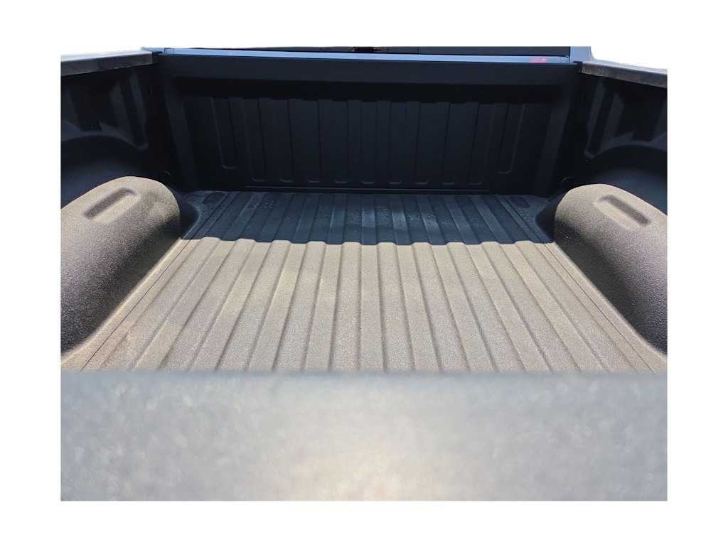 Thumbnail: 2026 RAM 1500 - 15
