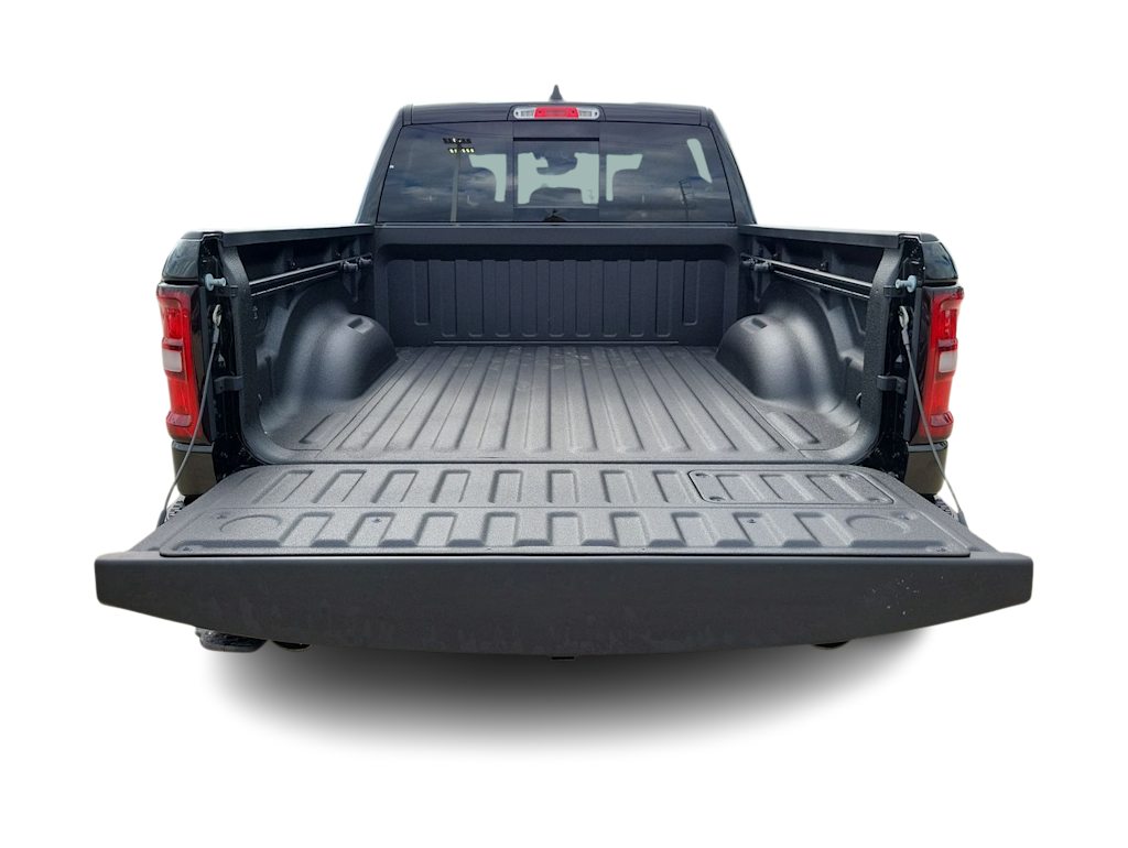 Thumbnail: 2026 RAM 1500 - 17