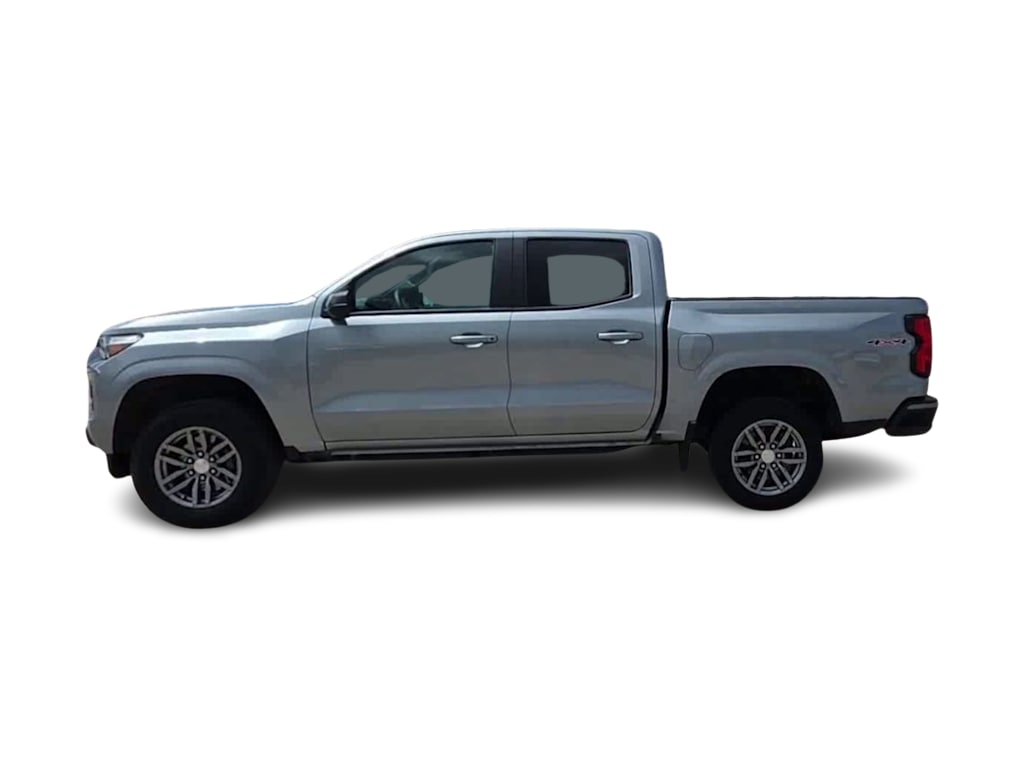 Thumbnail: 2024 Chevrolet Colorado - 3