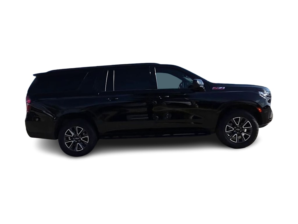 Thumbnail: 2023 Chevrolet Suburban - 21