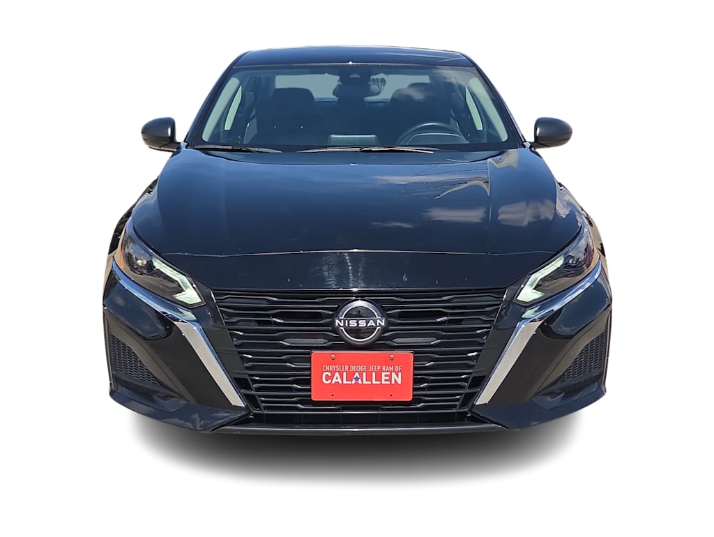 Thumbnail: 2025 Nissan Altima - 25