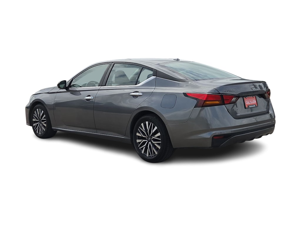 Thumbnail: 2024 Nissan Altima - 4