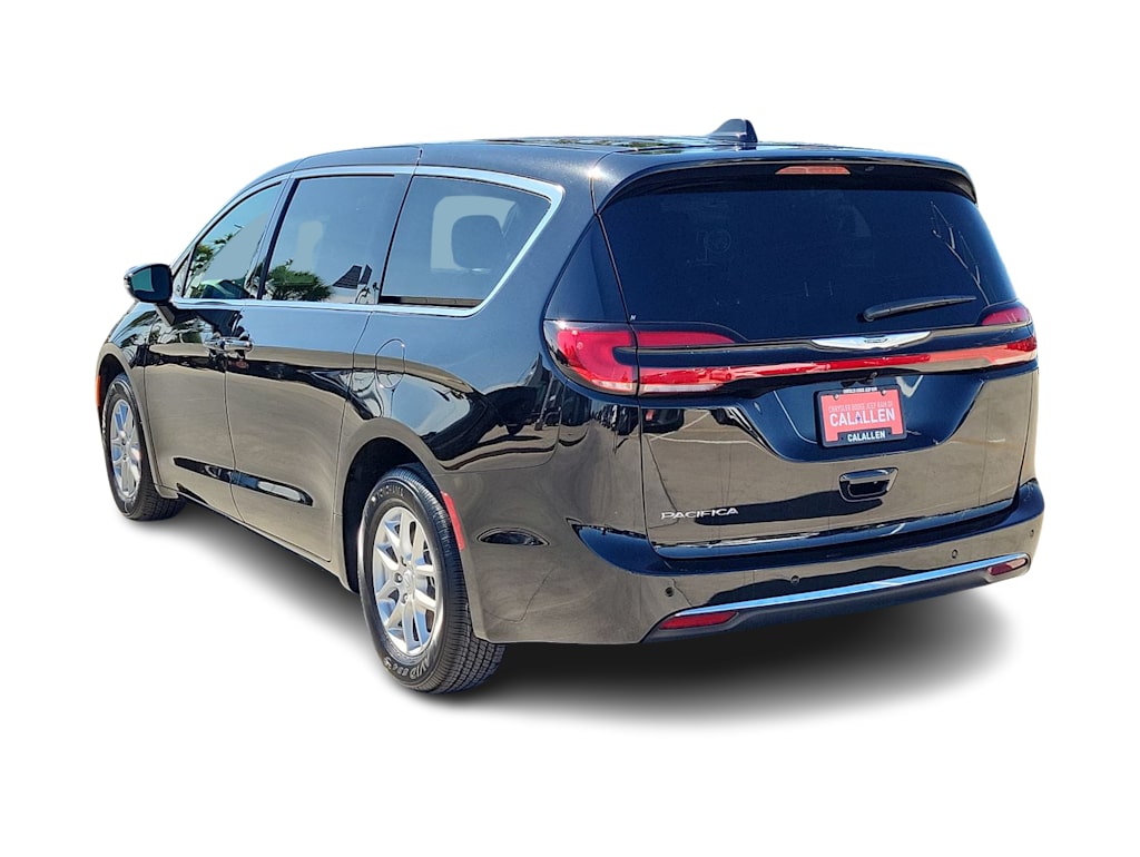 Thumbnail: 2026 Chrysler Pacifica - 25