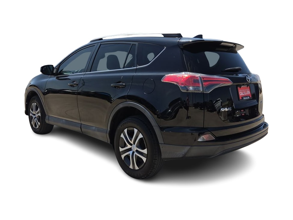 Thumbnail: 2018 Toyota RAV4 - 23