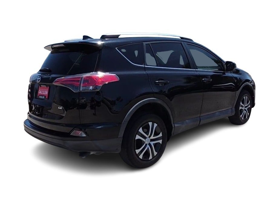 Thumbnail: 2018 Toyota RAV4 - 20
