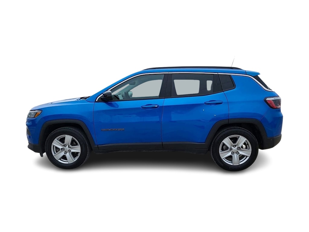 2022 Jeep Compass Latitude 22