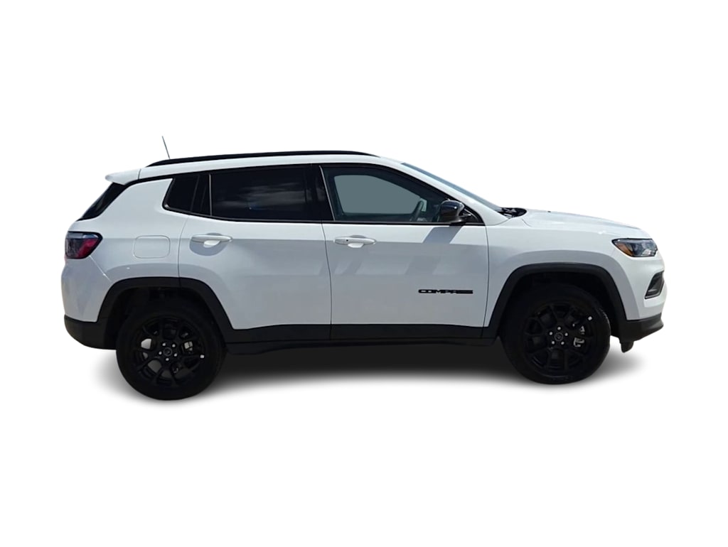 Thumbnail: 2026 Jeep Compass - 22