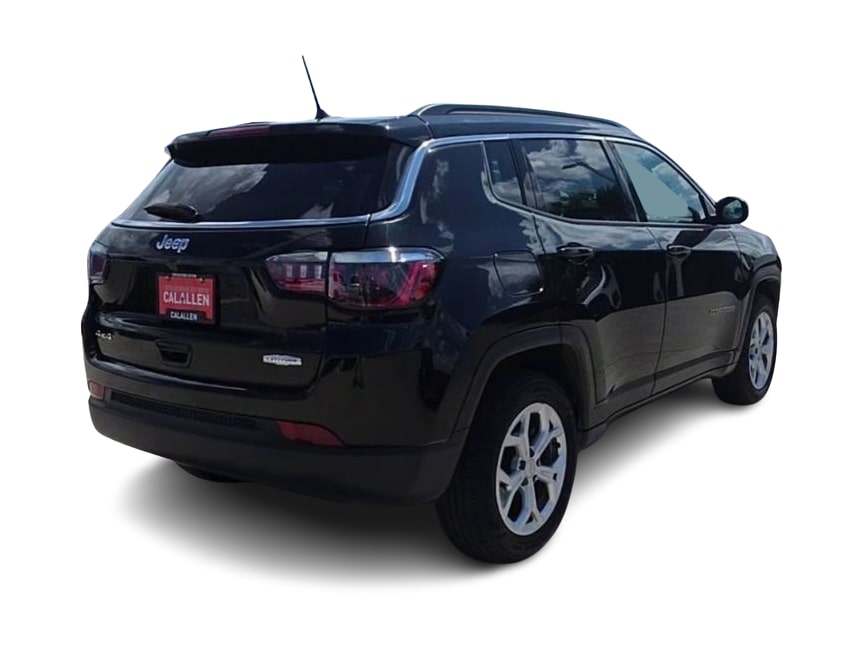 Thumbnail: 2024 Jeep Compass - 21