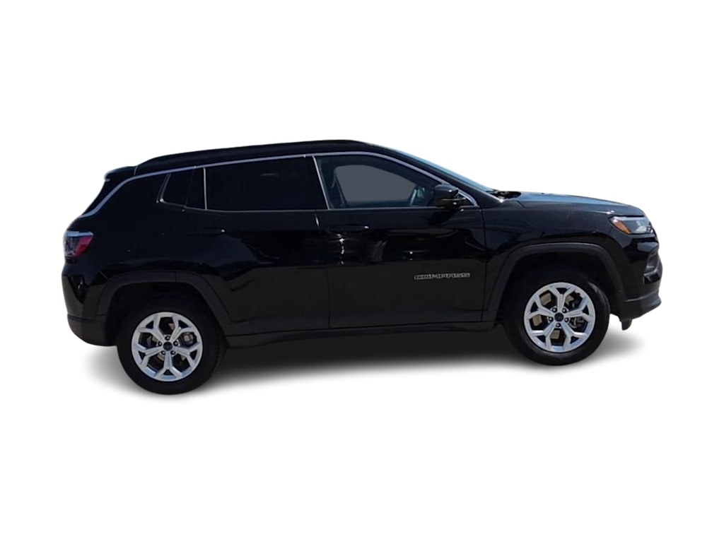 Thumbnail: 2025 Jeep Compass - 21