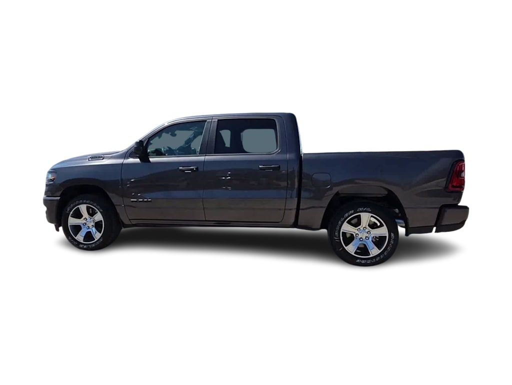 Thumbnail: 2026 RAM 1500 - 3