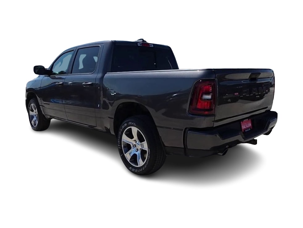 Thumbnail: 2026 RAM 1500 - 4