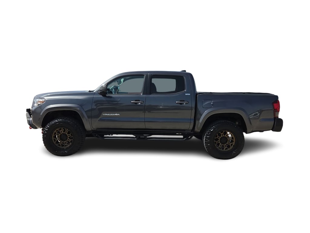 Thumbnail: 2023 Toyota Tacoma - 23